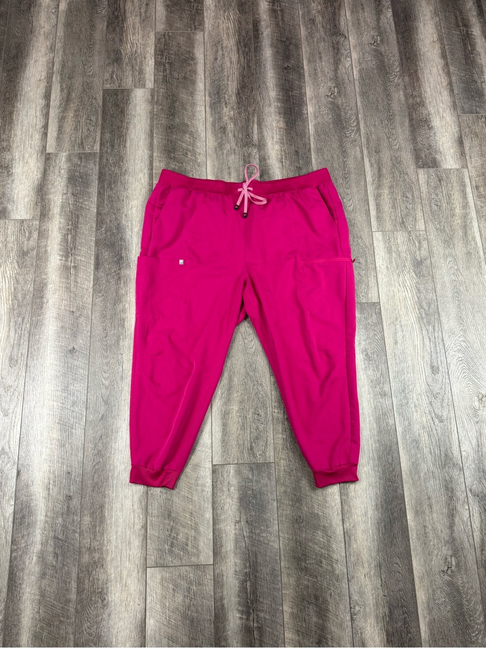 Fabletics Pink Jogger‎ Scrub Pants